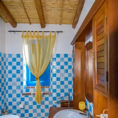Caramonte Villa